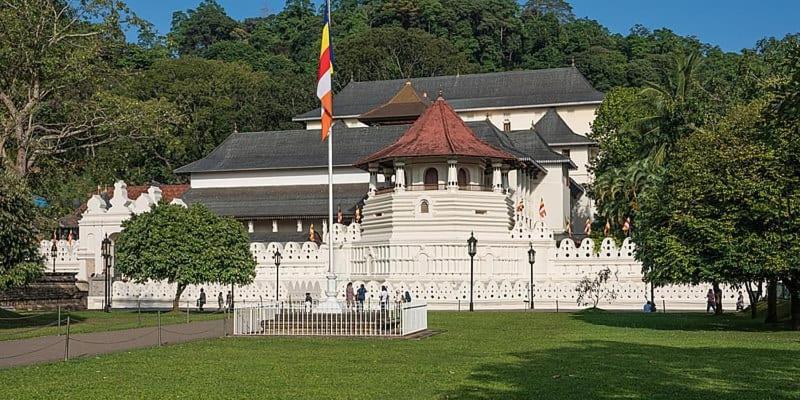 Golden Villa Kandy - "Free Pickup From Kandy " Extérieur photo